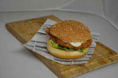 Broodje Pikante Kipburger