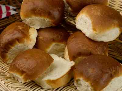 Wit broodje met sesamzaad