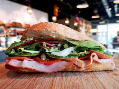 Broodje gekookte ham