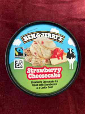 Ben & Jerry's Strawberry Cheesecake | 100ml