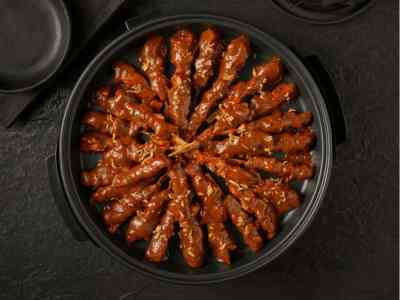 Kippan | Saté in satésaus