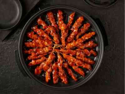 Kippan | Saté in sesamsaus