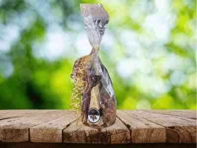 Cadeautje in 'n zak €25 | Wijn