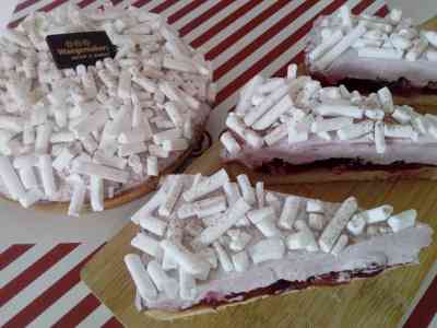 Bulgaarse kersenvlaai